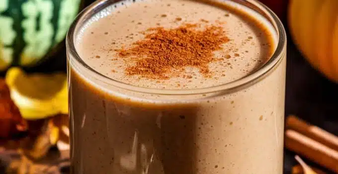 Pear Gingerbread Smoothie